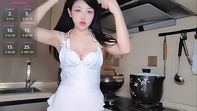 Snapshot of Coco--01 chatting on 09.11.25 Coco--01 online show from 09.11.25