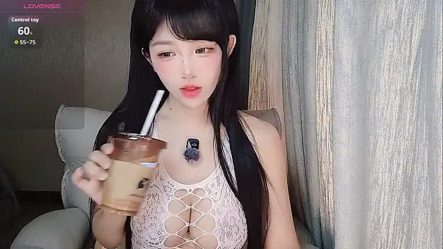 Coco--01 online show from 07.31.26