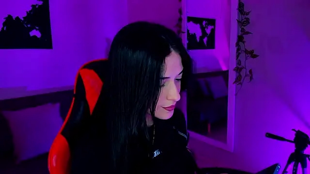 ZoeValencia1 online show from 03.06.26