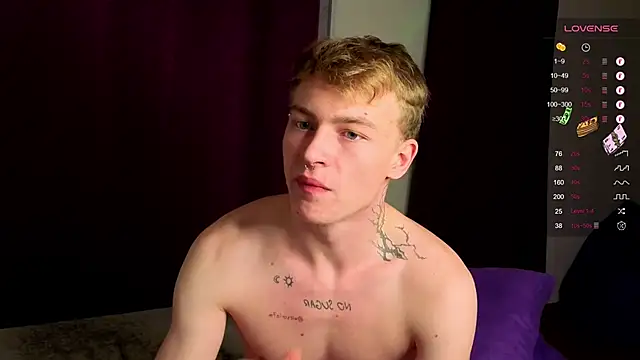 callmealexthx online show from 10.20.25