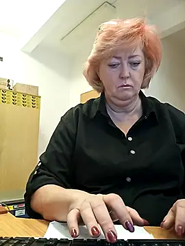 TerezaVelvet online show from 10.22.25