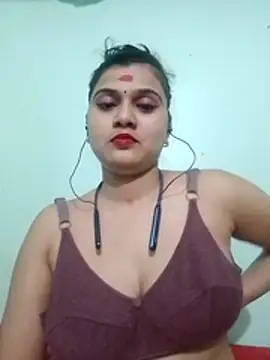 Kavya-Tiwari online show from 11.10.25