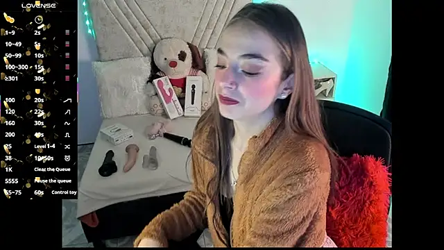 Mia Victoria22 online show from 06.05.26