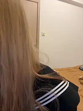 Snapshot of lelebaybay888 chatting on 05.03.26 lelebaybay888 online show from 05.03.26