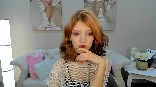 Snapshot of MistyMarlo chatting on 09.29.25 MistyMarlo online show from 09.29.25