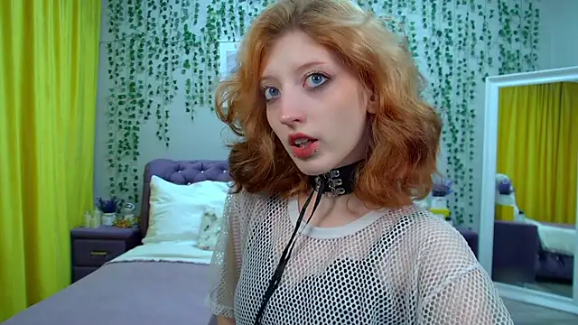 Snapshot of MistyMarlo chatting on 10.02.25 MistyMarlo online show from 10.02.25