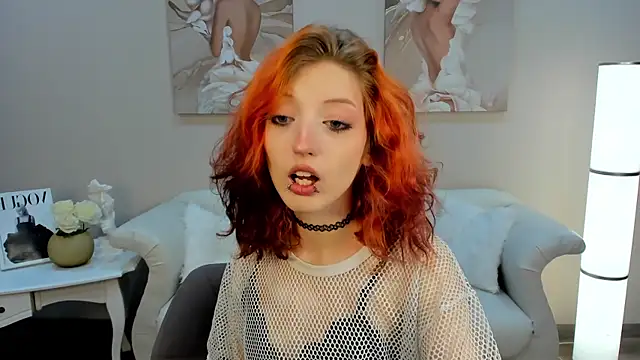 Snapshot of MistyMarlo chatting on 11.20.25 MistyMarlo online show from 11.20.25