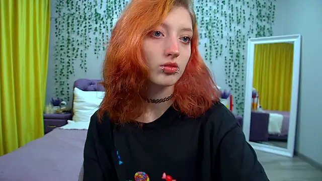 Snapshot of MistyMarlo chatting on 11.29.25 MistyMarlo online show from 11.29.25