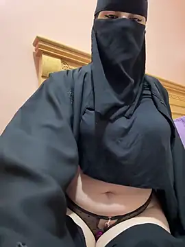  Laiali  online show from 03.05.26