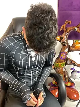 AdrianRinaldi online show from 10.24.25