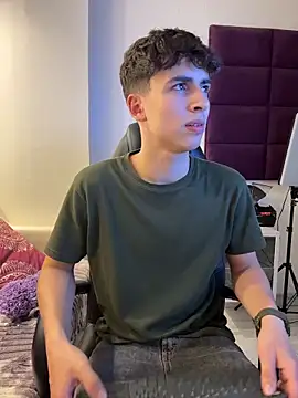 AdrianRinaldi online show from 12.01.25