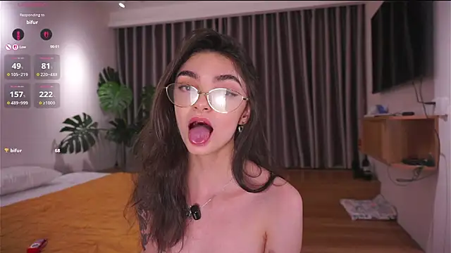 Snapshot of Morena_Dolce chatting on 02.13.26 Morena Dolce online show from 02.13.26