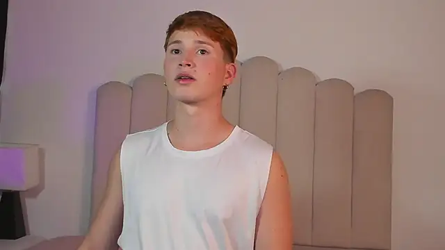 Snapshot of Eragonbooy chatting on 01.05.26 Eragonbooy online show from 01.05.26