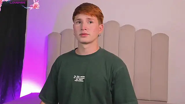 Snapshot of Eragonbooy chatting on 01.06.26 Eragonbooy online show from 01.06.26