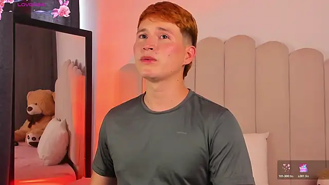 Snapshot of Eragonbooy chatting on 02.27.26 Eragonbooy online show from 02.27.26