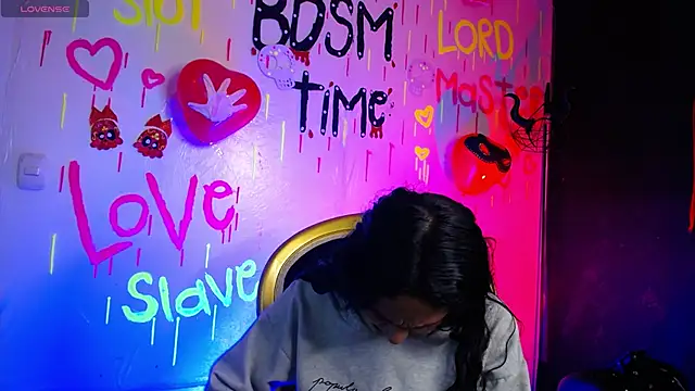 Sweettpleasure online show from 10.10.25