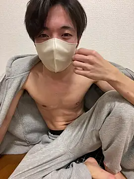 Yuma0718 online show from 02.12.26