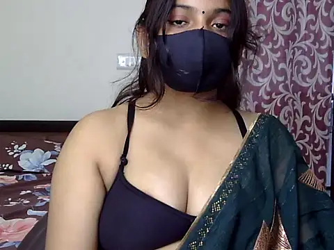 Snapshot of Bady__Riya chatting on 10.02.25 Bady Riya online show from 10.02.25