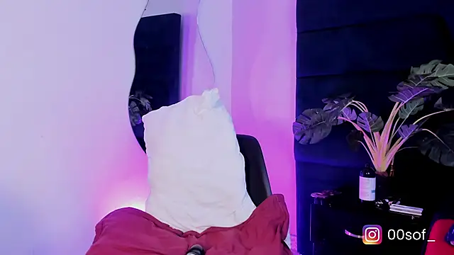 Foxy katt online show from 04.29.26