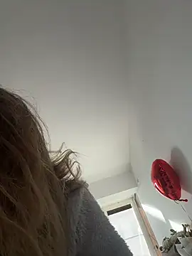 Snapshot of BabyAnais chatting on 02.11.26 BabyAnais online show from 02.11.26