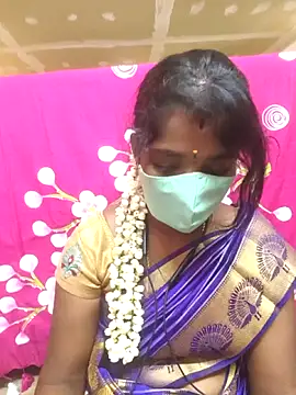 Snapshot of Tamil_Jillu chatting on 10.08.25 Tamil Jillu online show from 10.08.25