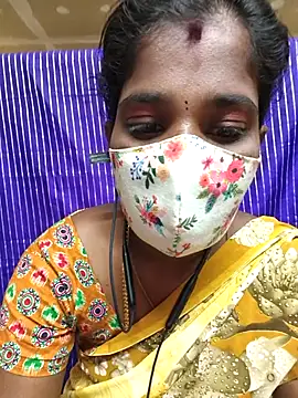 Snapshot of Tamil_Jillu chatting on 11.16.25 Tamil Jillu online show from 11.16.25