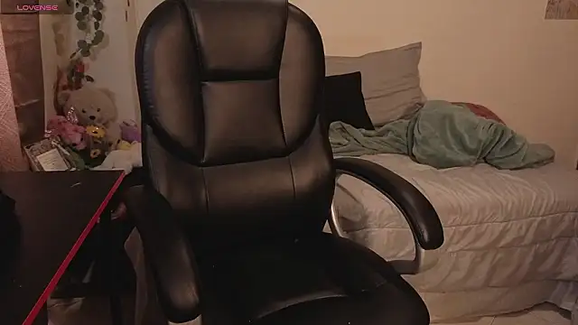 GaiaJoness online show from 03.25.26