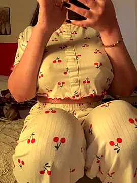 OnlyRima online show from 11.29.25