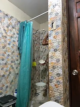 Snapshot of CHARLY-- chatting on 09.21.25 CHARLY-- online show from 09.21.25