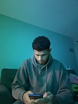 Snapshot of CHARLY-- chatting on 11.14.25 CHARLY-- online show from 11.14.25