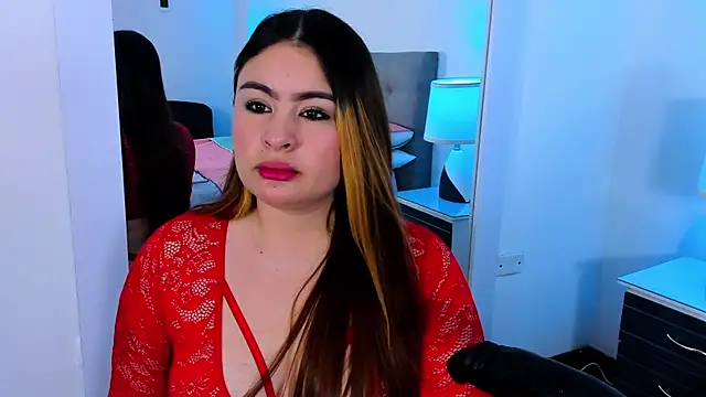 Snapshot of AdeleJhones chatting on 11.24.25 AdeleJhones online show from 11.24.25