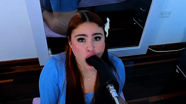 Snapshot of AdeleJhones chatting on 01.17.26 AdeleJhones online show from 01.17.26