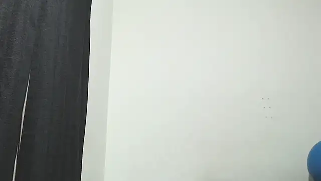 Snapshot of Penelope77 chatting on 11.10.25 Penelope77 online show from 11.10.25