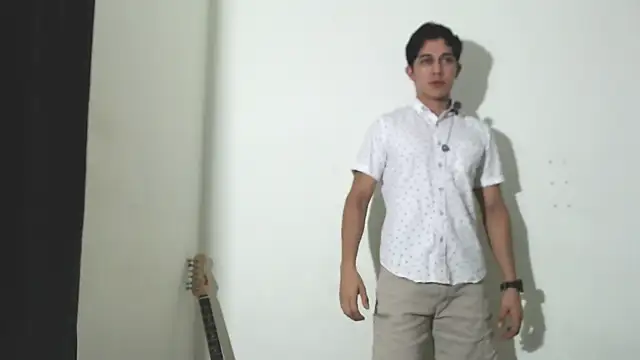 Snapshot of Penelope77 chatting on 12.14.25 Penelope77 online show from 12.14.25