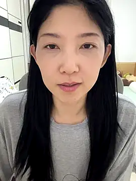 xiaoxianerw online show from 12.05.25