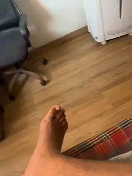 Snapshot of jackyw chatting on 09.22.25 jackyw online show from 09.22.25