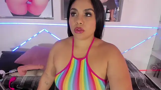 MiaMoxxy online show from 11.06.25