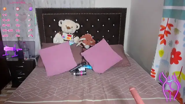 MiaMoxxy online show from 01.10.26