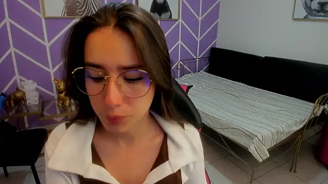 Snapshot of Adhara_Kitten chatting on 02.24.26 Adhara Kitten online show from 02.24.26