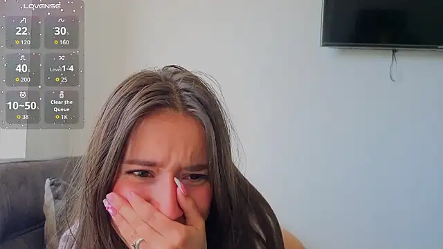 Snapshot of Adhara_Kitten chatting on 04.02.26 Adhara Kitten online show from 04.02.26