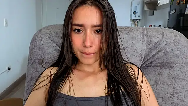 Adhara Kitten online show from 05.25.26