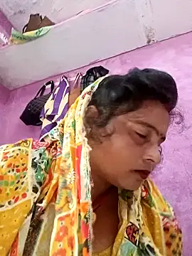 Snapshot of Hot_komal1 chatting on 09.10.25 Hot komal1 online show from 09.10.25