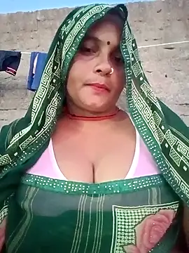 Snapshot of Hot_komal1 chatting on 09.23.25 Hot komal1 online show from 09.23.25