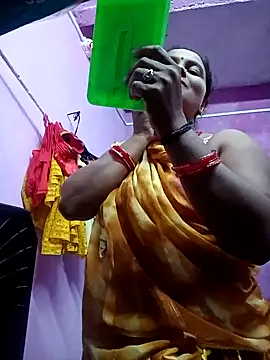 Snapshot of Hot_komal1 chatting on 09.29.25 Hot komal1 online show from 09.29.25