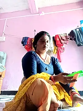 Snapshot of Hot_komal1 chatting on 10.04.25 Hot komal1 online show from 10.04.25