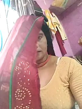 Snapshot of Hot_komal1 chatting on 10.05.25 Hot komal1 online show from 10.05.25