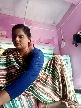 Snapshot of Hot_komal1 chatting on 10.13.25 Hot komal1 online show from 10.13.25