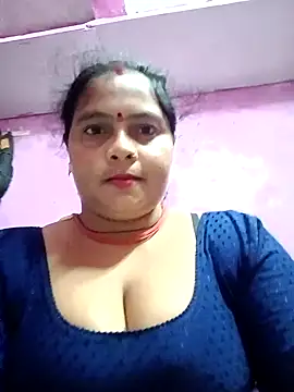 Snapshot of Hot_komal1 chatting on 10.30.25 Hot komal1 online show from 10.30.25