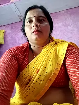 Snapshot of Hot_komal1 chatting on 11.15.25 Hot komal1 online show from 11.15.25