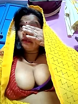 Snapshot of Hot_komal1 chatting on 11.23.25 Hot komal1 online show from 11.23.25